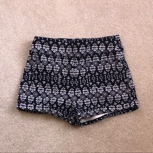 Stretchy Shorts with Design